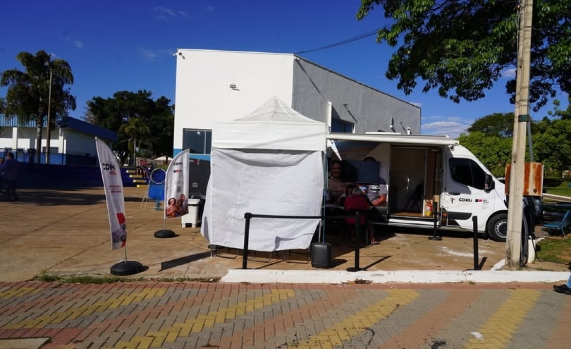 CDHU Móvel realizou mais de 200 atendimentos em Santa Rosa de Viterbo