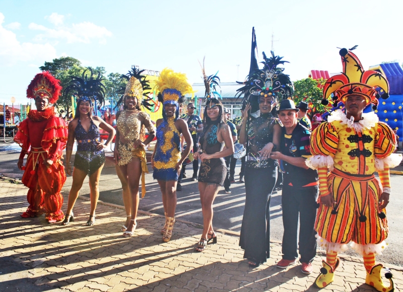 Até logo, Carnaval...