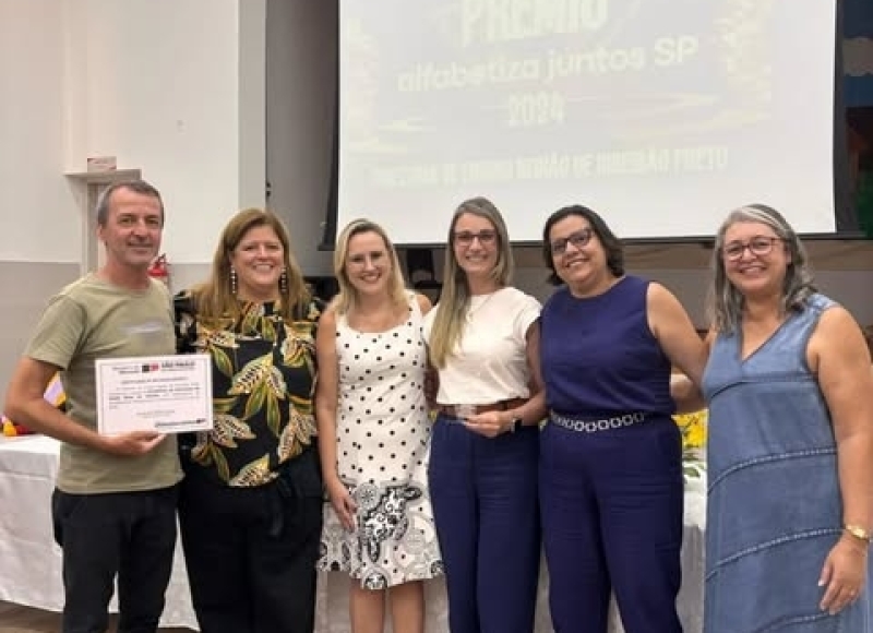 Rede Municipal de Educação de Santa Rosa de Viterbo é reconhecida pelo desempenho de excelência em Alfabetização e Fluên