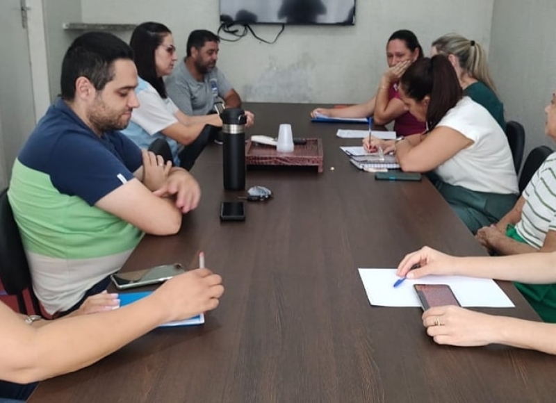 LEMBRE-SE DOS QUE JÁ SE FORAM E PROTEJA OS QUE ESTÃO AQUI: SETOR DE CONTROLE DE VETORES ALERTA PARA PREVENÇÃO DA DENGUE 