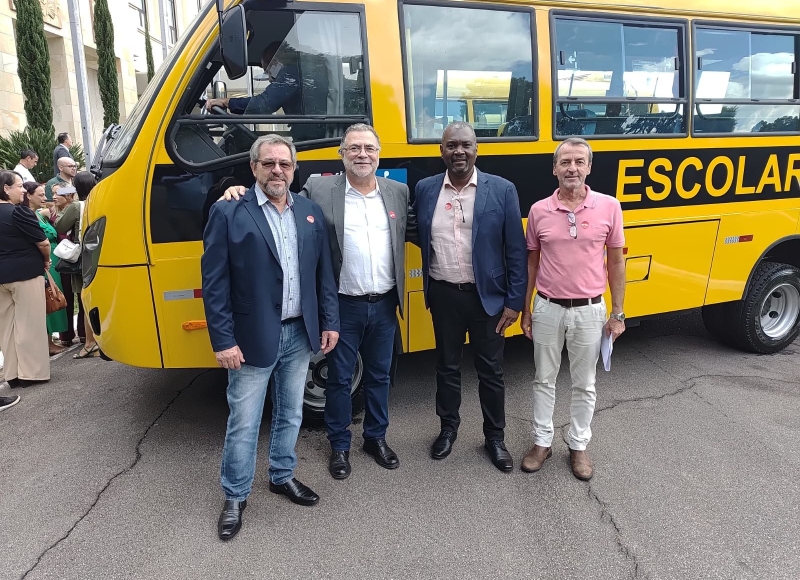 Mais um Ônibus Escolar conquistado para Santa Rosa