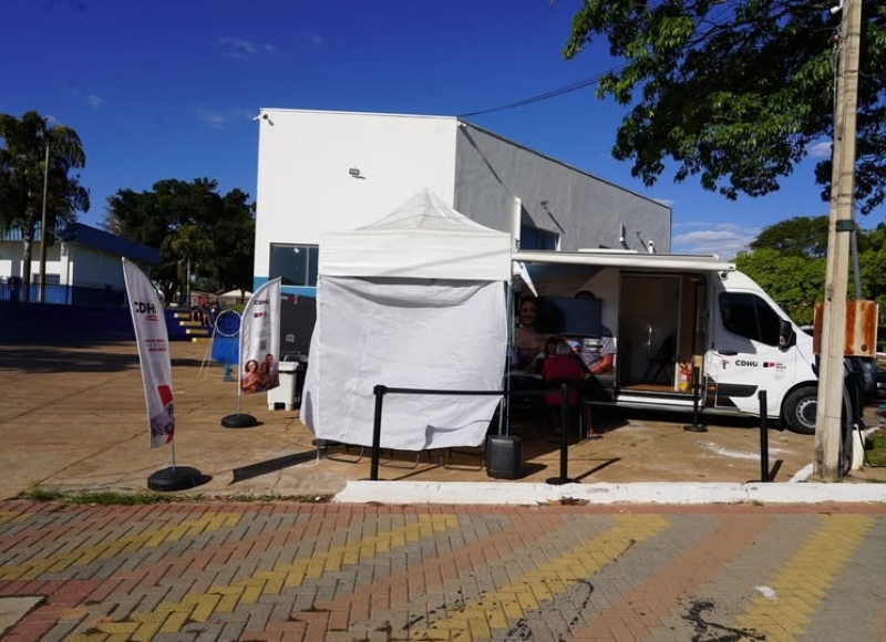 CDHU Móvel realizou mais de 200 atendimentos em Santa Rosa de Viterbo
