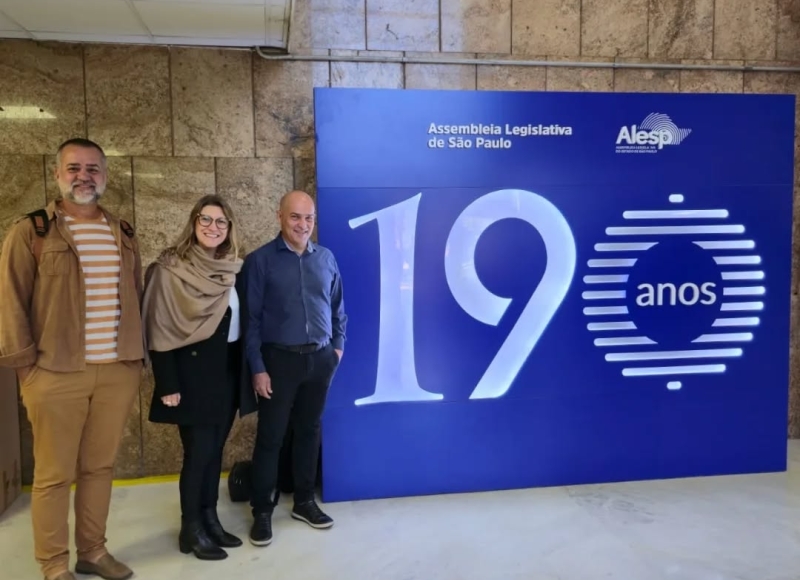 SERVIDORES MUNICIPAIS PARTICIPAM DE CAPACITAÇÃO NA ALESP