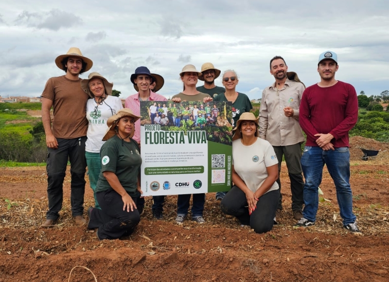 Programa de Educação Ambiental promoveu curso gratuito de reflorestamento agroflorestal neste sábado