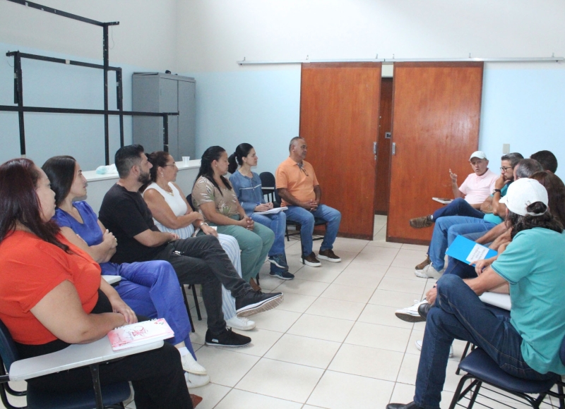 Reunião multissetorial define ações emergenciais contra a Dengue no município