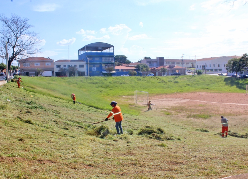 Força-Tarefa de Roçagem avança e áreas públicas pendentes estão na programação para limpeza