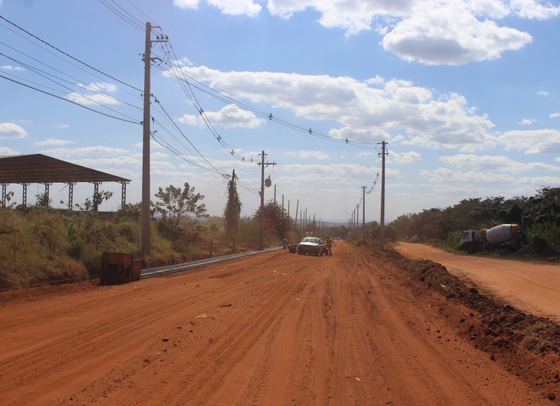 Atenção: Interdição na Avenida Alexandre De Angelis - SRV 200 (Estrada de Nhumirim)