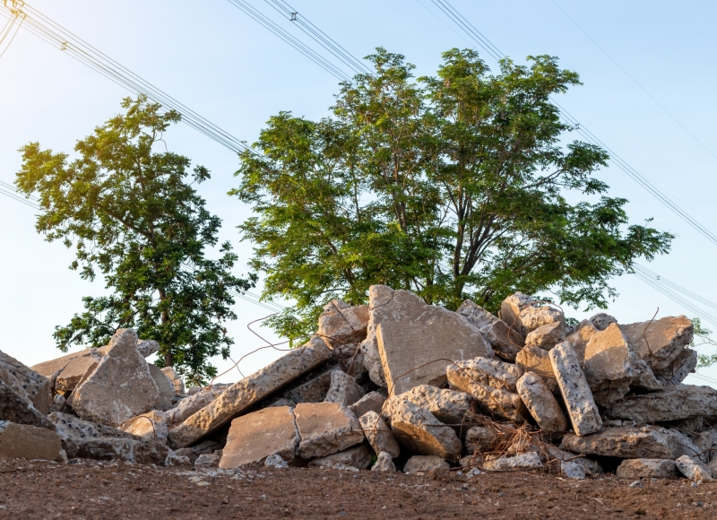 Setor de Fiscalização de Posturas emite notificação para obras e proprietários sobre uso irregular de calçadas