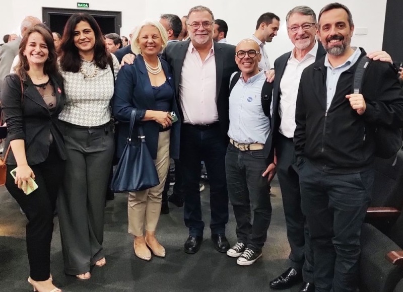 D.M.de Saúde promove ação para ampliar a cobertura vacinal contra o Coronavirus 