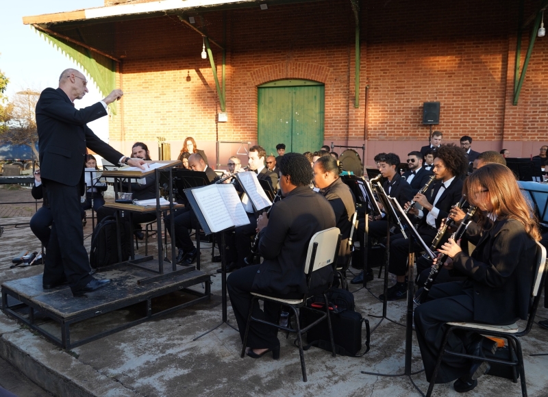 CONVITE ESPECIAL: Concerto de Natal da Banda Sinfônica