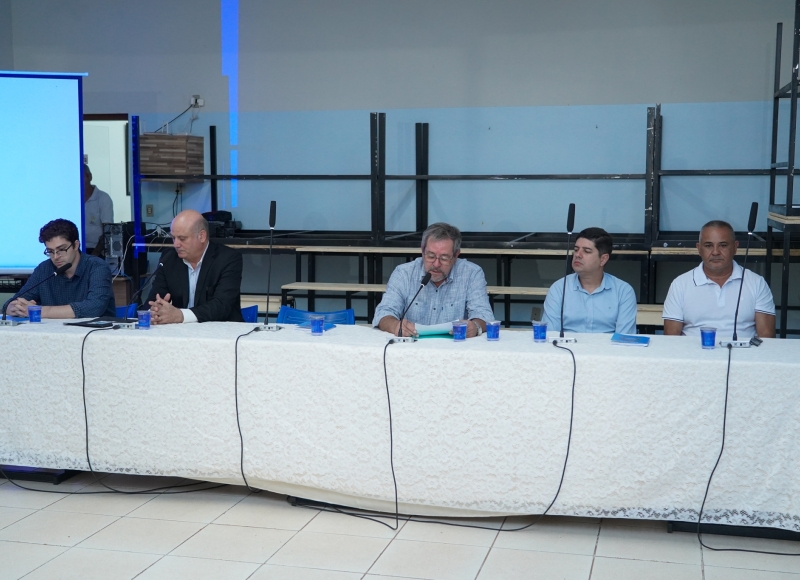 Atualização da Lei Orgânica reúne Executivo, Legislativo e municípes em audiência pública